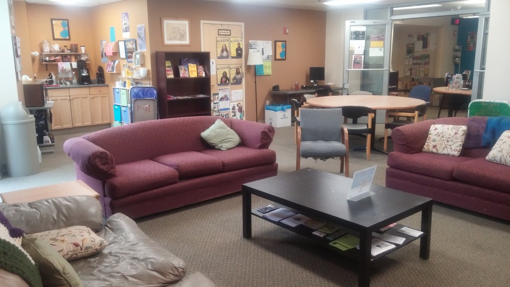 Most of our events and group meetings are hosted in the lounge space. When it's not reserved for programs, the space is open for community members to study, work on the computer, eat lunch, or just relax!
